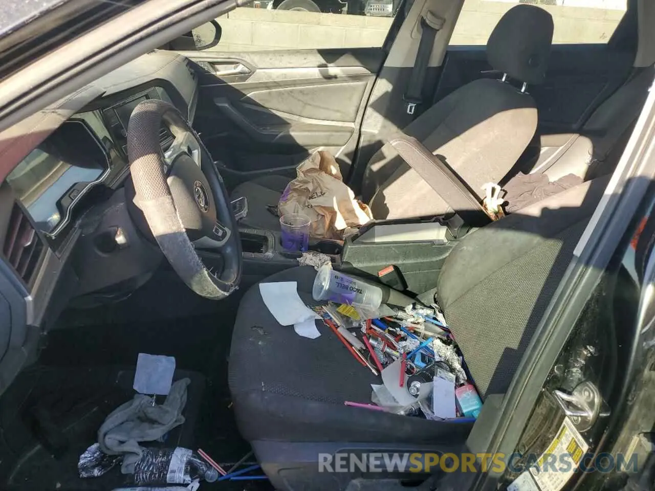 7 Photograph of a damaged car 3VWCB7BU9LM065282 VOLKSWAGEN JETTA 2020