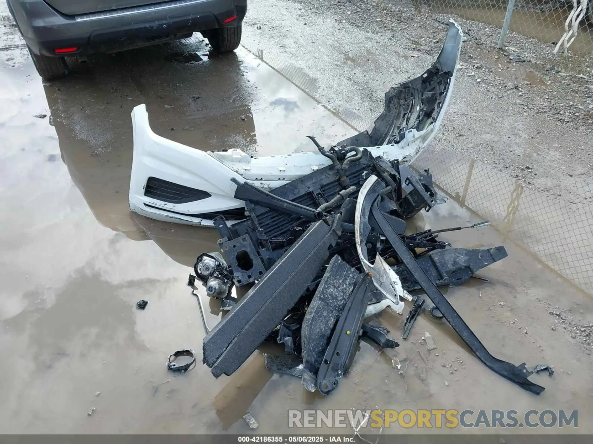 12 Photograph of a damaged car 3VWCB7BU9LM067517 VOLKSWAGEN JETTA 2020