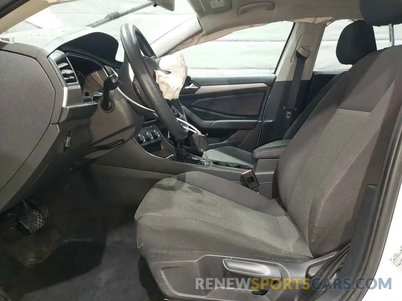 7 Photograph of a damaged car 3VWCB7BUXLM021209 VOLKSWAGEN JETTA 2020