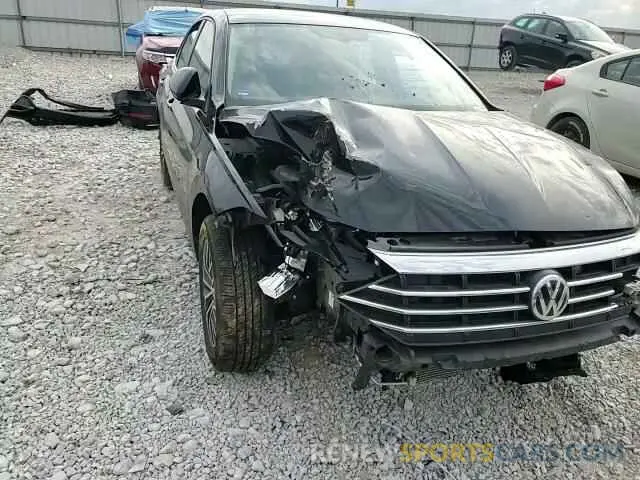 10 Photograph of a damaged car 3VWCB7BUXLM022540 VOLKSWAGEN JETTA 2020