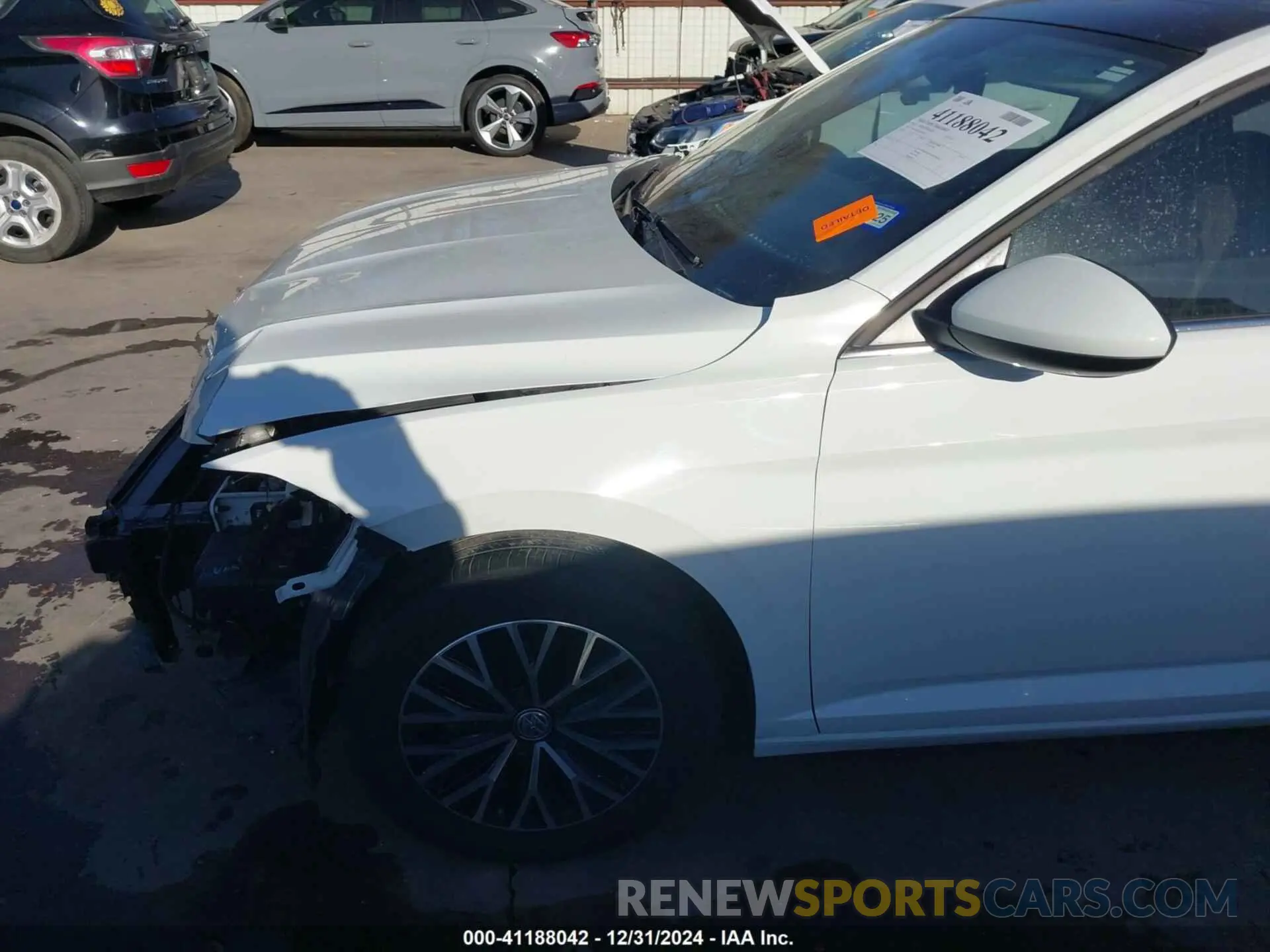 18 Photograph of a damaged car 3VWCB7BUXLM030265 VOLKSWAGEN JETTA 2020