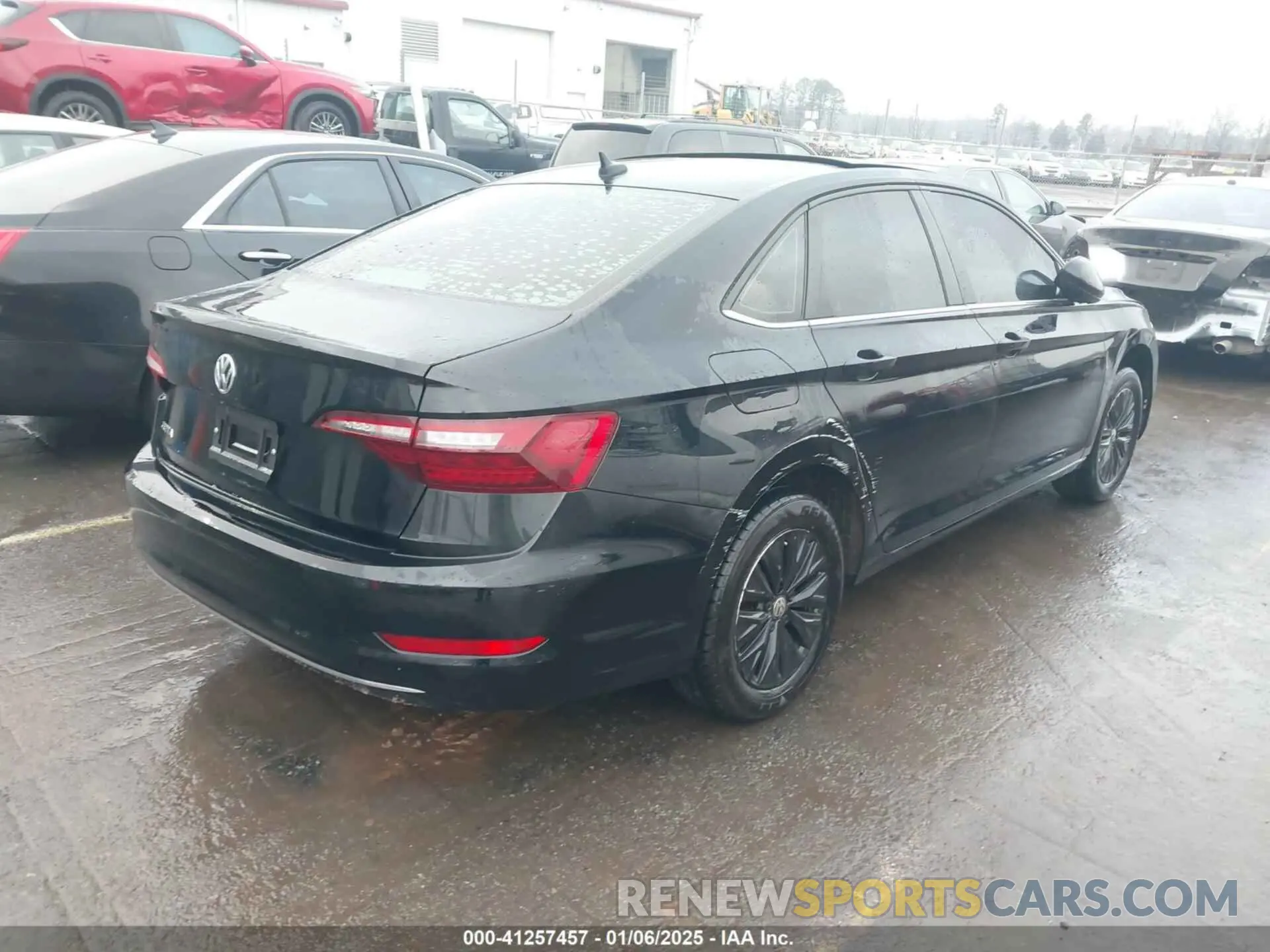 4 Photograph of a damaged car 3VWCB7BUXLM031884 VOLKSWAGEN JETTA 2020
