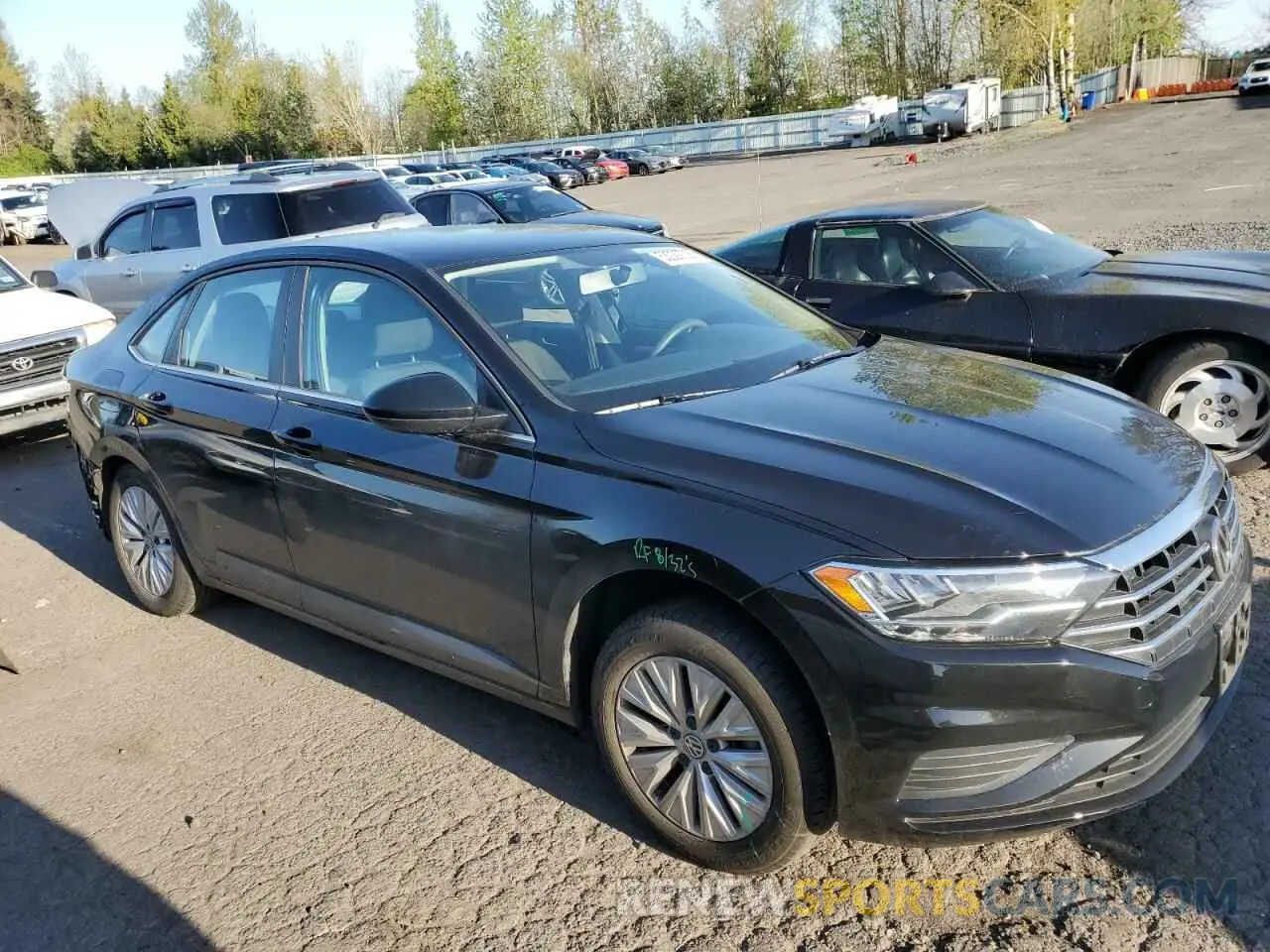 4 Photograph of a damaged car 3VWCB7BUXLM065713 VOLKSWAGEN JETTA 2020