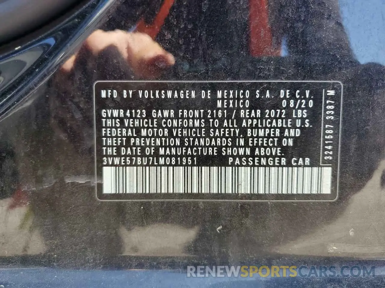 12 Photograph of a damaged car 3VWE57BU7LM081951 VOLKSWAGEN JETTA 2020