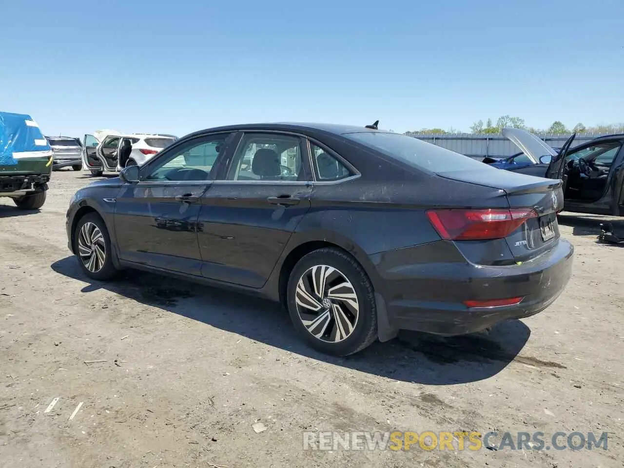 2 Photograph of a damaged car 3VWE57BU7LM081951 VOLKSWAGEN JETTA 2020