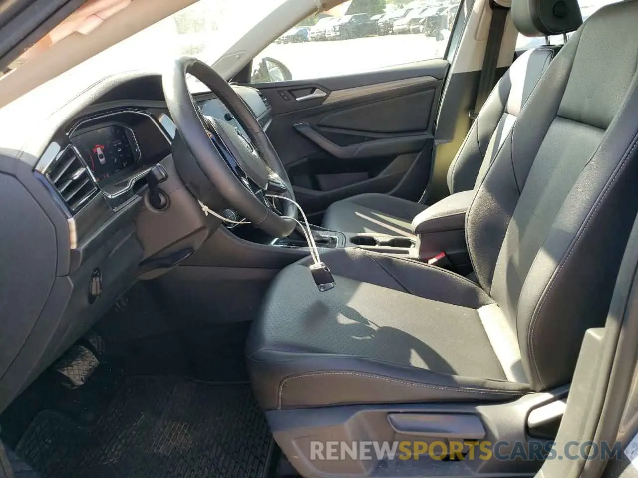 7 Photograph of a damaged car 3VWEB7BU1LM010320 VOLKSWAGEN JETTA 2020