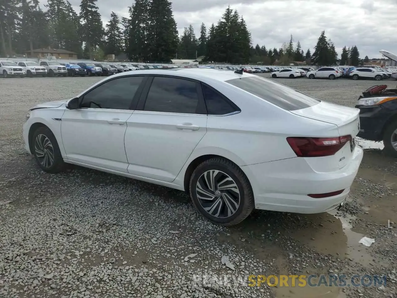 2 Photograph of a damaged car 3VWEB7BU3LM040631 VOLKSWAGEN JETTA 2020