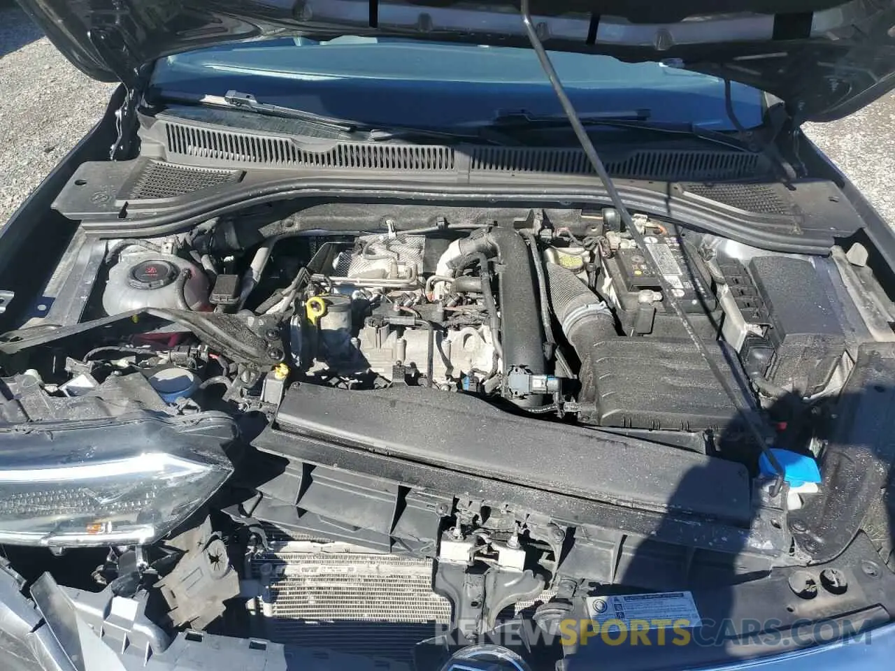 11 Photograph of a damaged car 3VWEB7BU9LM045204 VOLKSWAGEN JETTA 2020