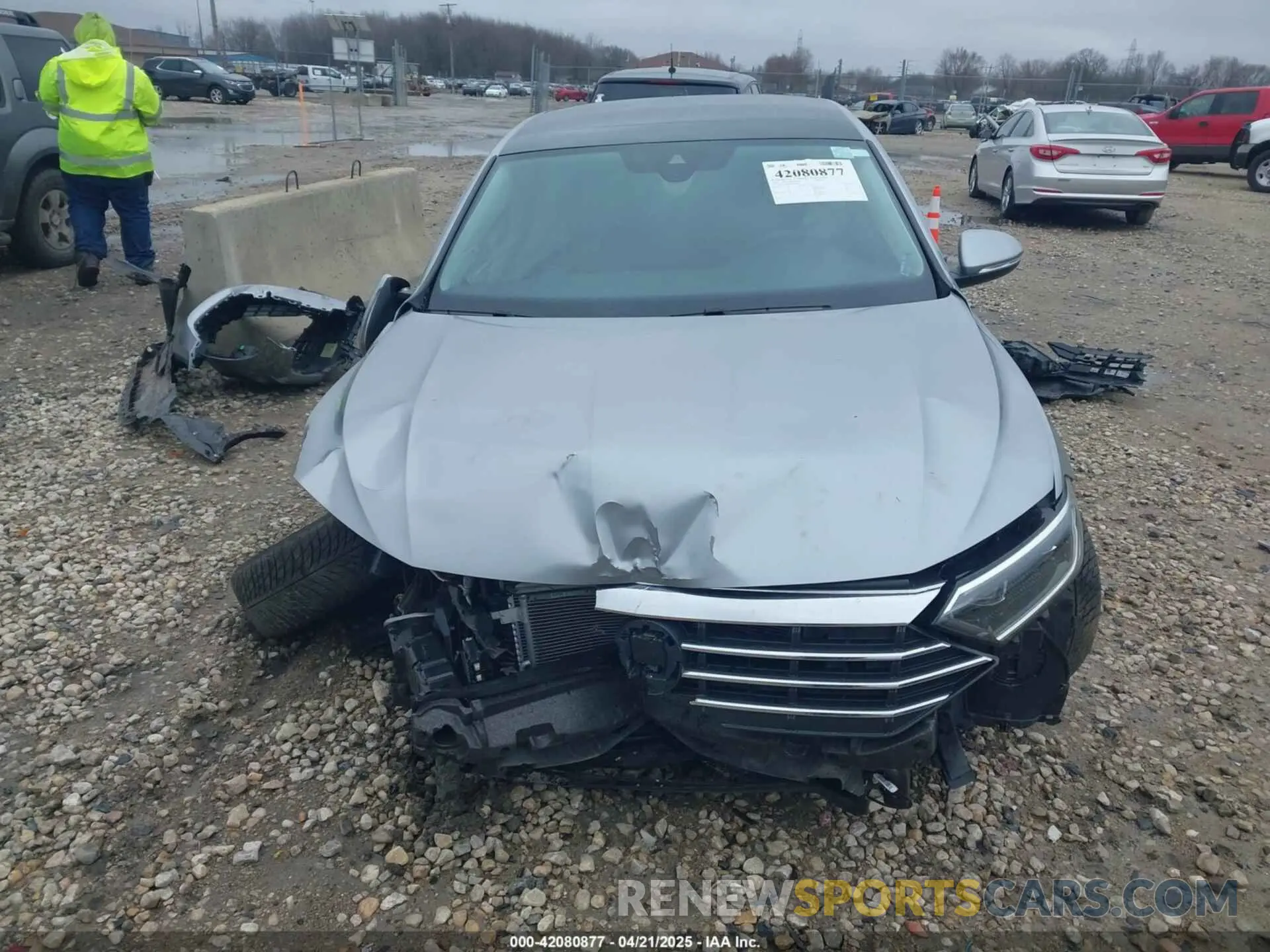 12 Photograph of a damaged car 3VWG57BU1LM103998 VOLKSWAGEN JETTA 2020