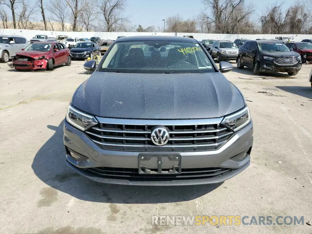 5 Photograph of a damaged car 3VWG57BU9LM081443 VOLKSWAGEN JETTA 2020