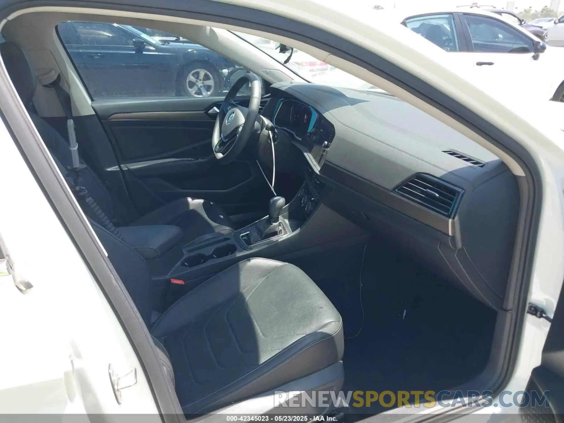 5 Photograph of a damaged car 3VWGB7BU0LM042751 VOLKSWAGEN JETTA 2020