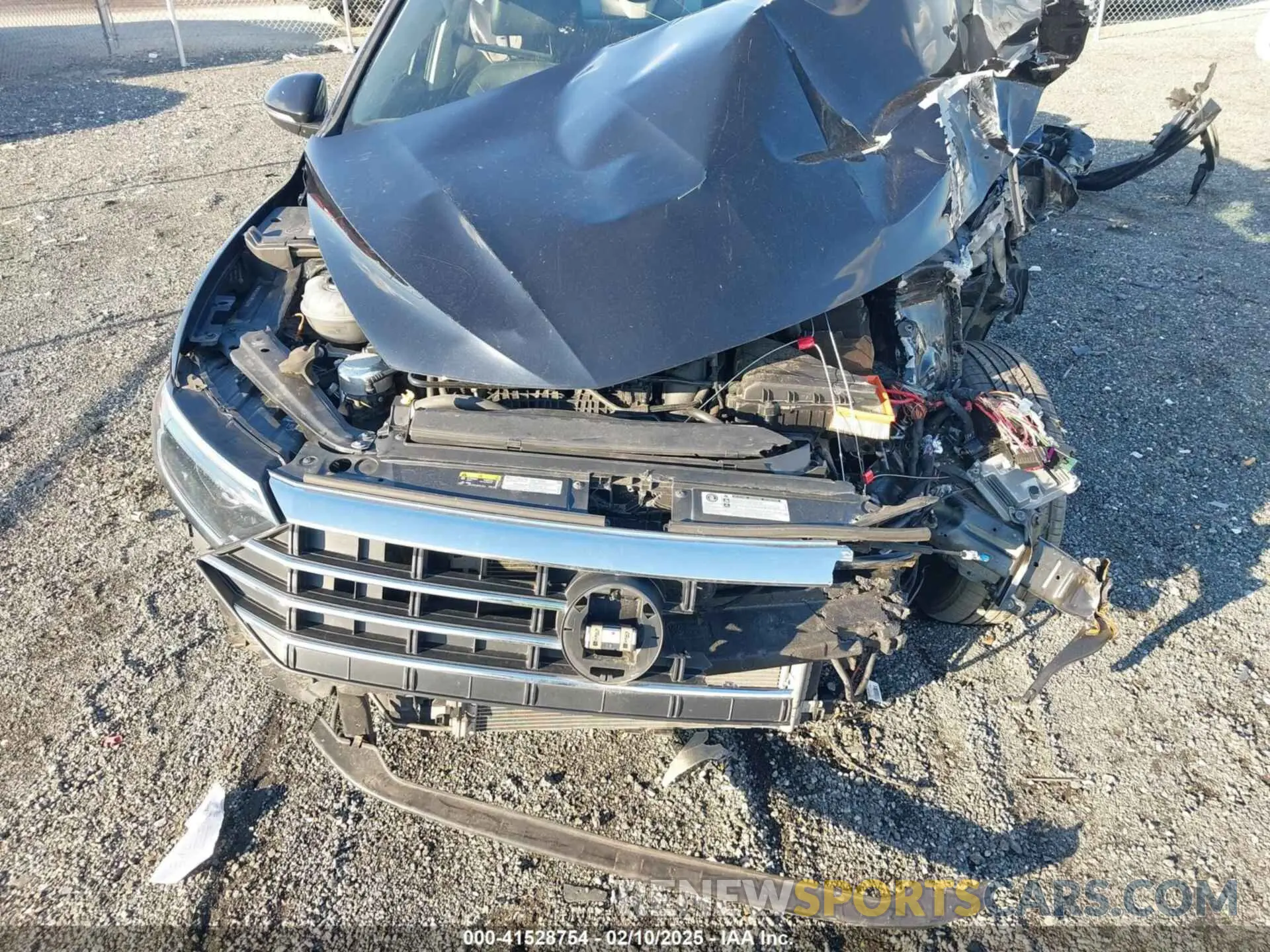 12 Photograph of a damaged car 3VWGB7BU6LM022293 VOLKSWAGEN JETTA 2020