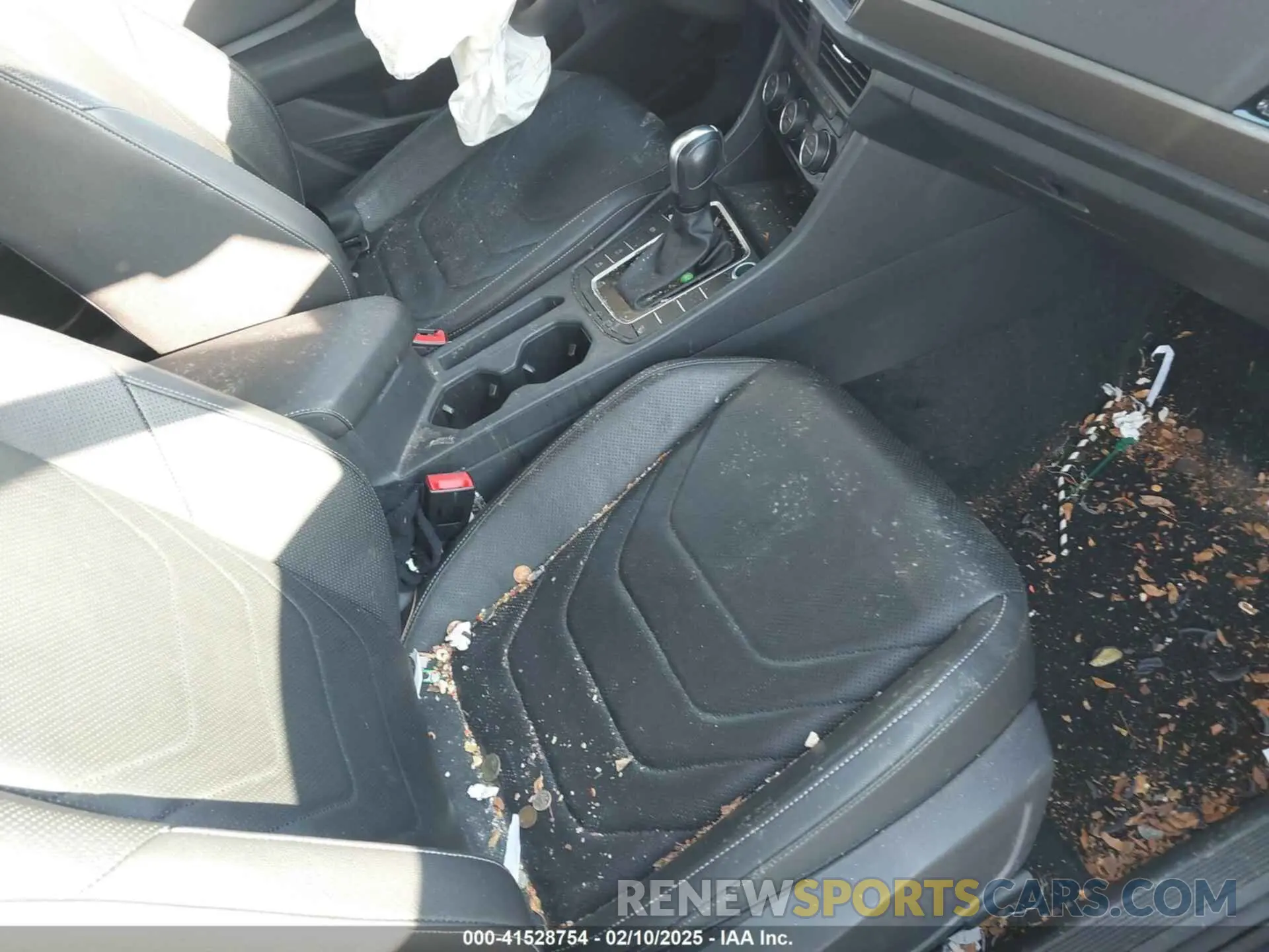 5 Photograph of a damaged car 3VWGB7BU6LM022293 VOLKSWAGEN JETTA 2020