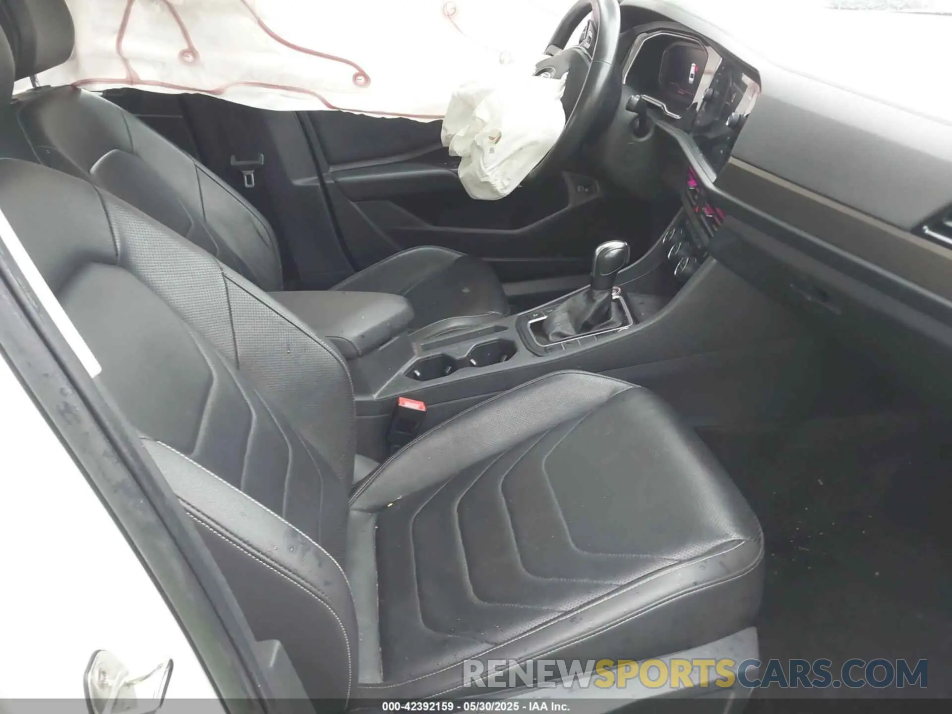 5 Photograph of a damaged car 3VWGB7BU7LM027356 VOLKSWAGEN JETTA 2020