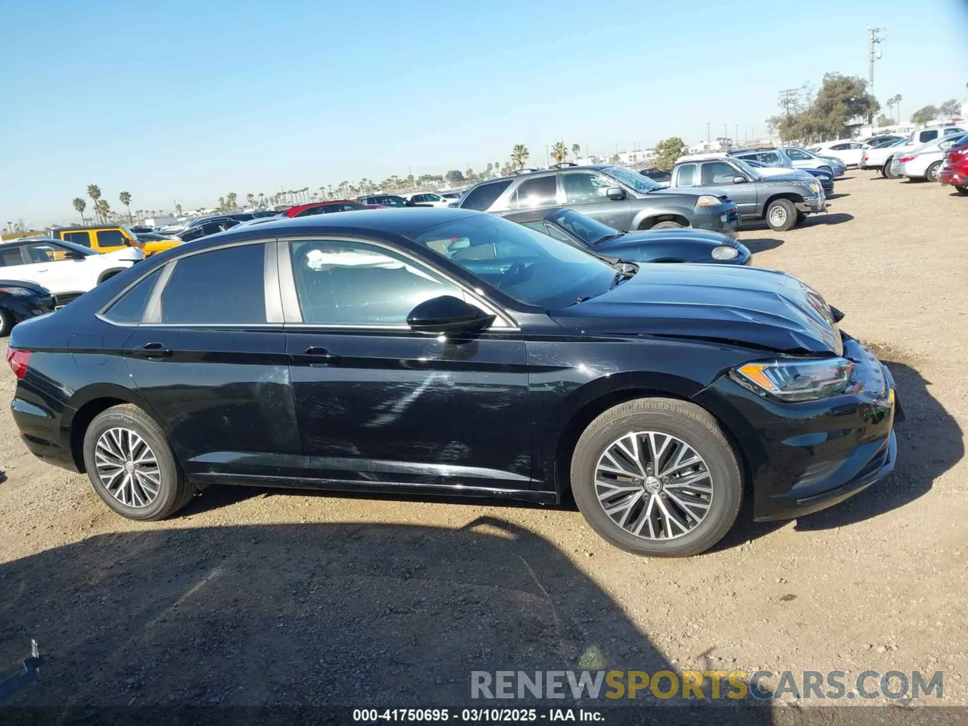 13 Photograph of a damaged car 3VWC57BU0MM004167 VOLKSWAGEN JETTA 2021