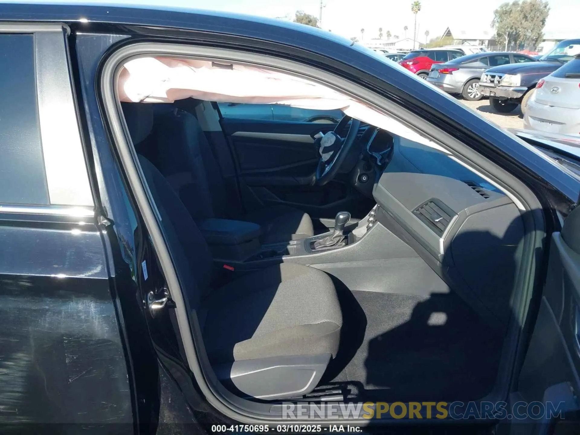 5 Photograph of a damaged car 3VWC57BU0MM004167 VOLKSWAGEN JETTA 2021