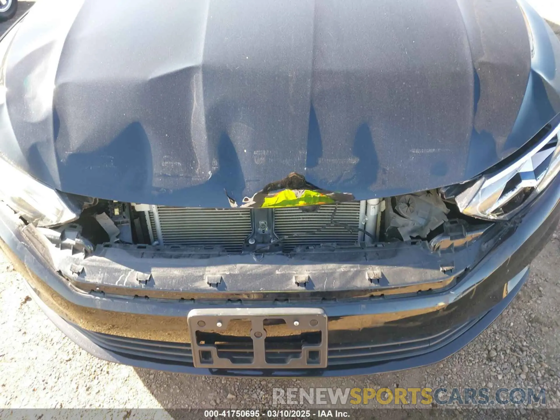 6 Photograph of a damaged car 3VWC57BU0MM004167 VOLKSWAGEN JETTA 2021