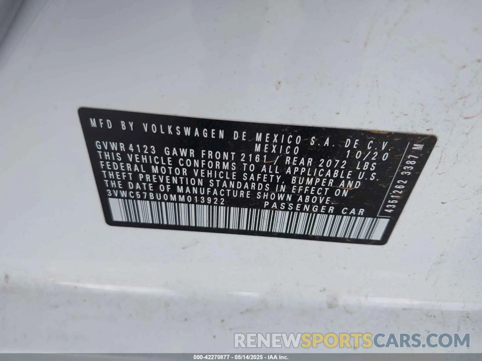 9 Photograph of a damaged car 3VWC57BU0MM013922 VOLKSWAGEN JETTA 2021