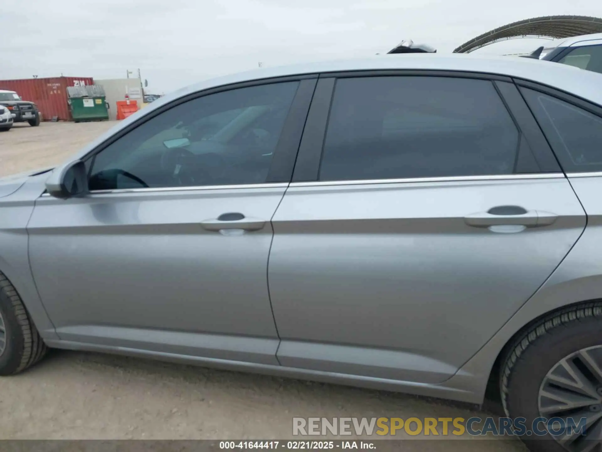 14 Photograph of a damaged car 3VWC57BU0MM018103 VOLKSWAGEN JETTA 2021