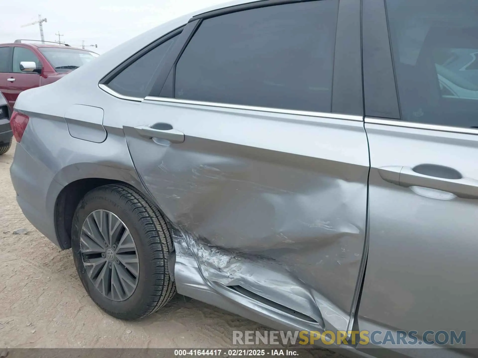 6 Photograph of a damaged car 3VWC57BU0MM018103 VOLKSWAGEN JETTA 2021