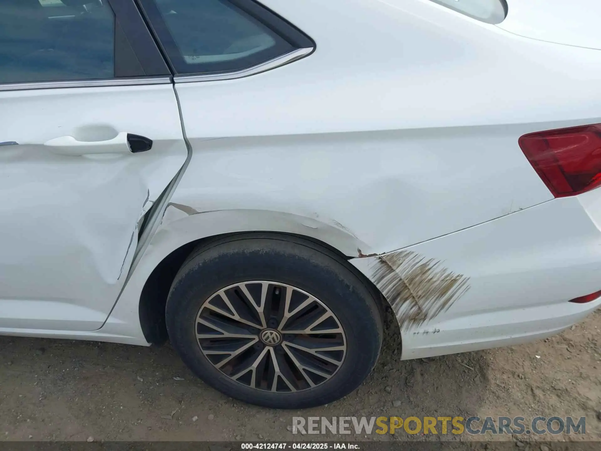 6 Photograph of a damaged car 3VWC57BU0MM021874 VOLKSWAGEN JETTA 2021