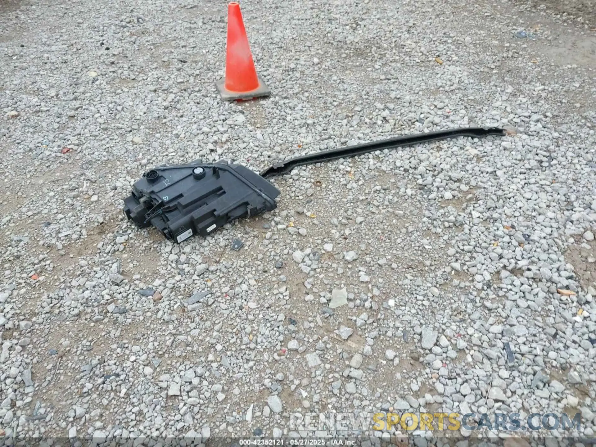 12 Photograph of a damaged car 3VWC57BU0MM039209 VOLKSWAGEN JETTA 2021