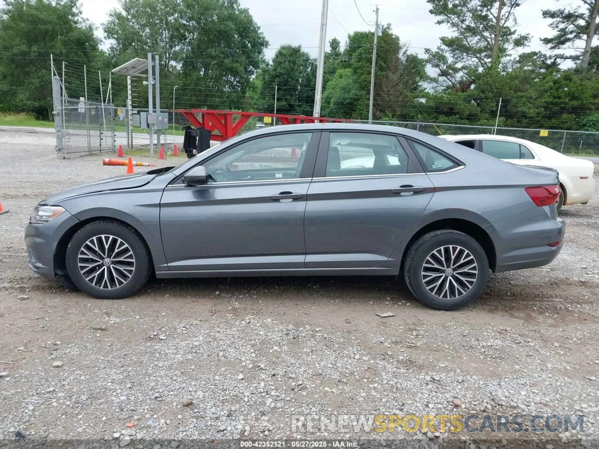 15 Photograph of a damaged car 3VWC57BU0MM039209 VOLKSWAGEN JETTA 2021