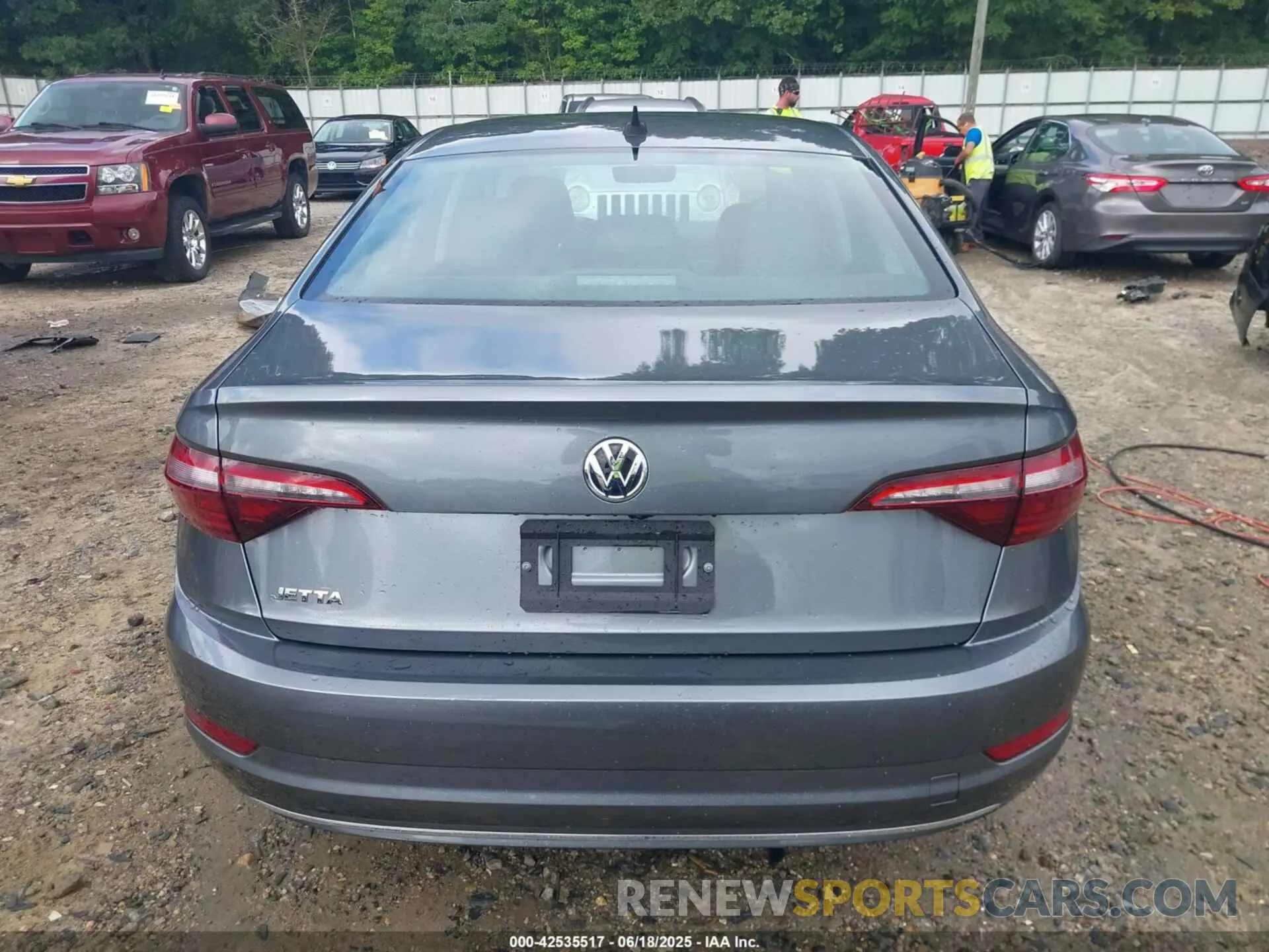 17 Photograph of a damaged car 3VWC57BU0MM103524 VOLKSWAGEN JETTA 2021