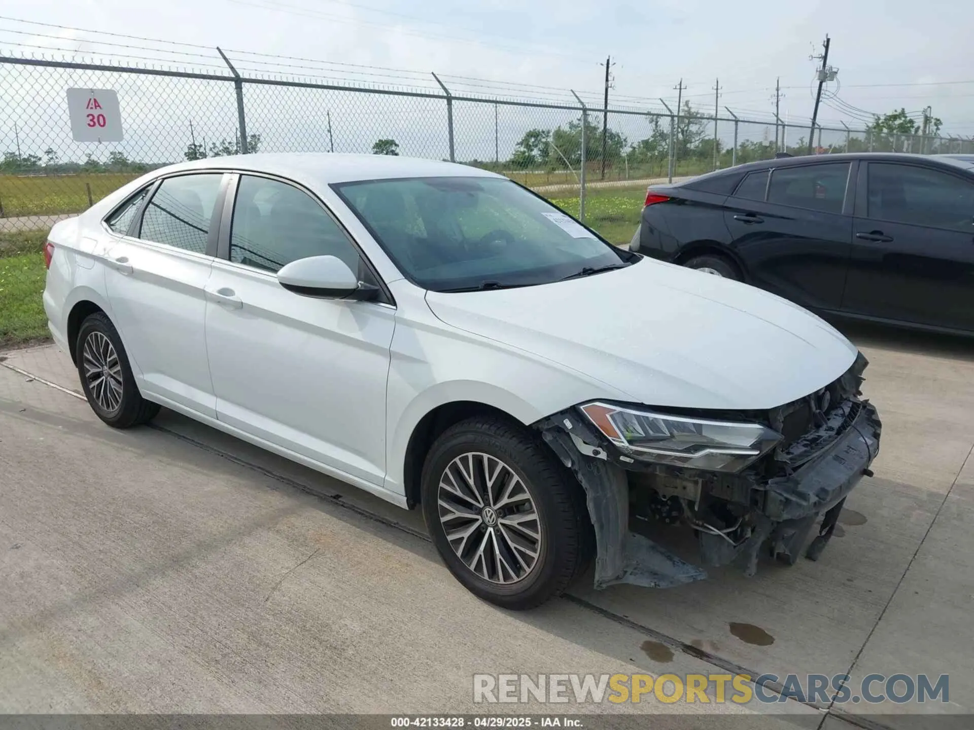 1 Photograph of a damaged car 3VWC57BU1MM003724 VOLKSWAGEN JETTA 2021