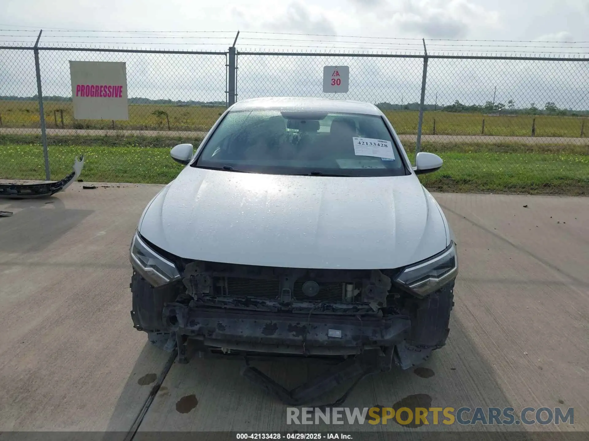 12 Photograph of a damaged car 3VWC57BU1MM003724 VOLKSWAGEN JETTA 2021