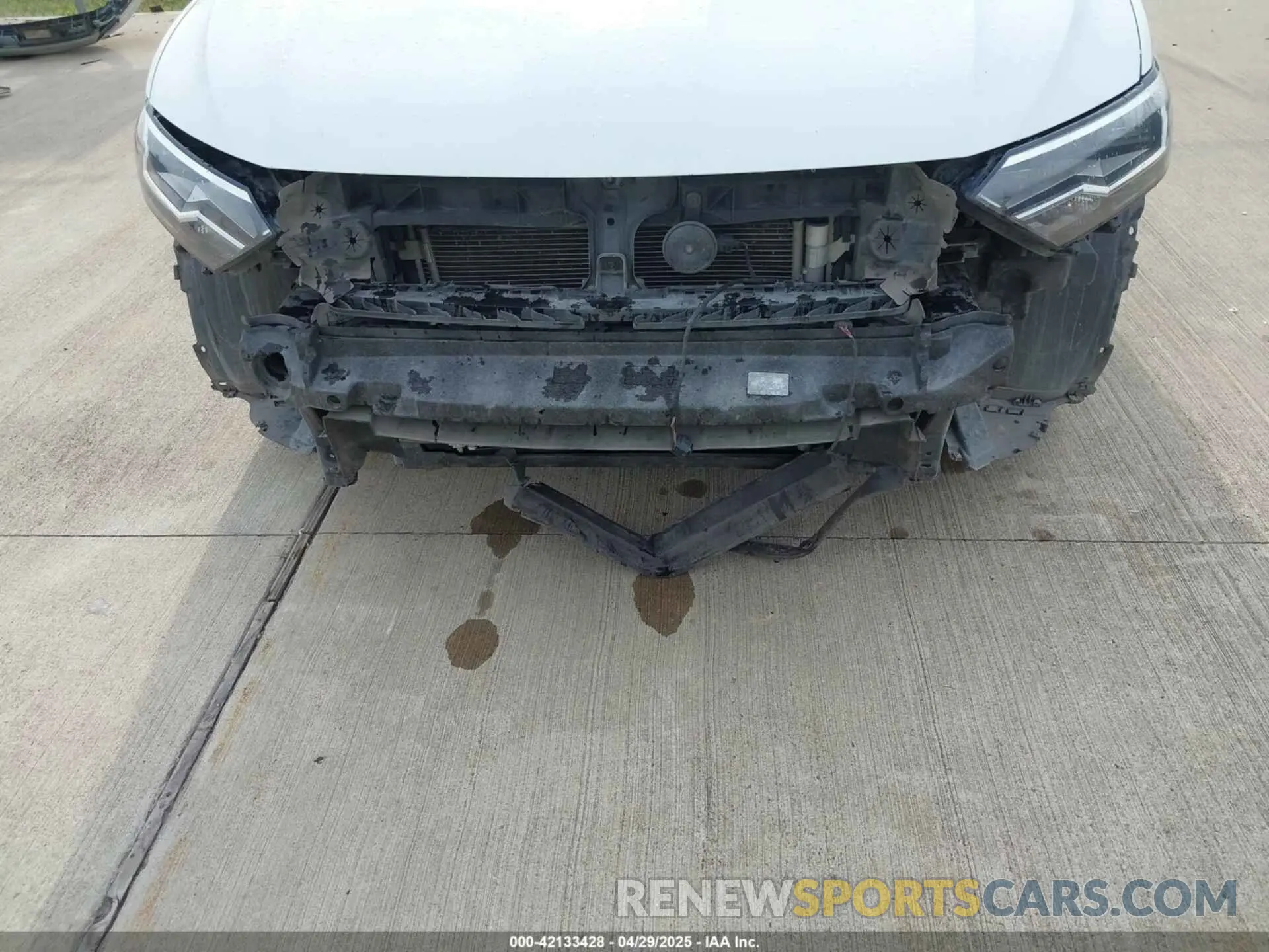 6 Photograph of a damaged car 3VWC57BU1MM003724 VOLKSWAGEN JETTA 2021