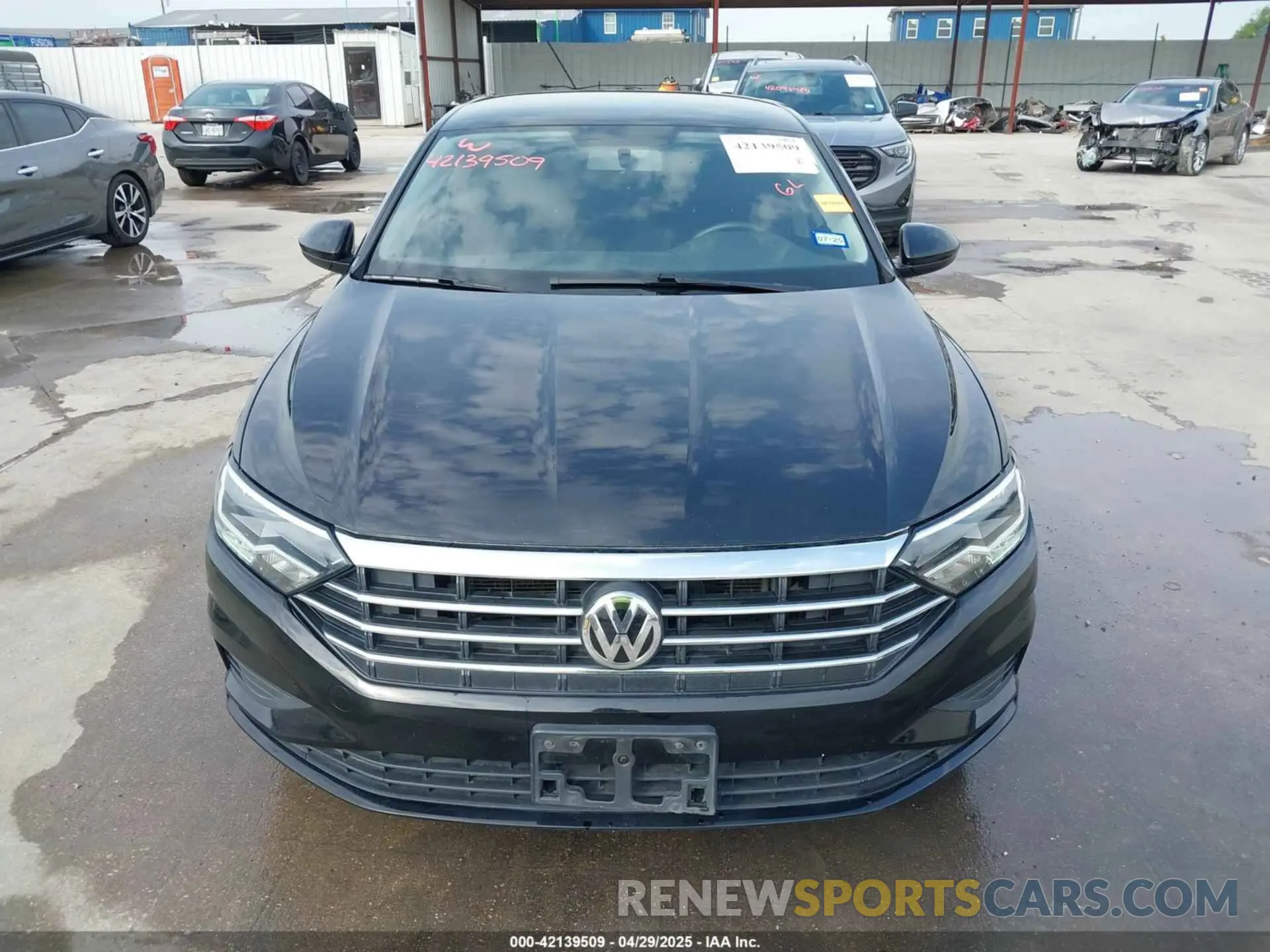 12 Photograph of a damaged car 3VWC57BU1MM006316 VOLKSWAGEN JETTA 2021