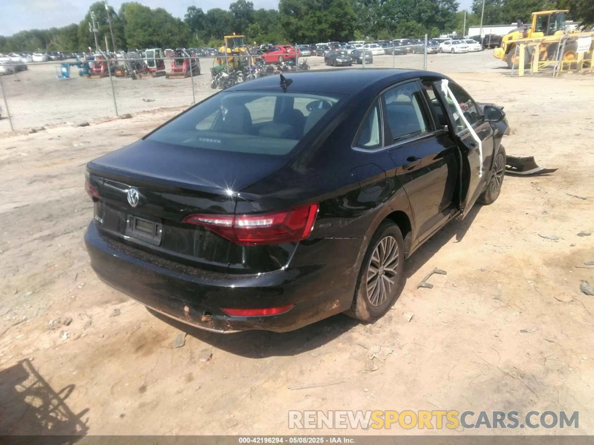 4 Photograph of a damaged car 3VWC57BU1MM038232 VOLKSWAGEN JETTA 2021