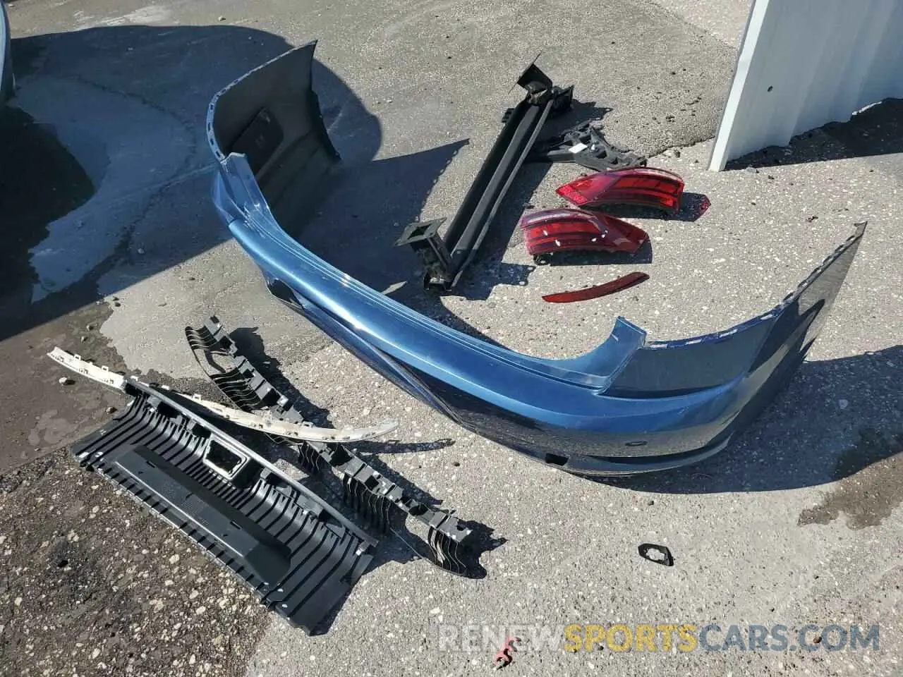 12 Photograph of a damaged car 3VWC57BU1MM038862 VOLKSWAGEN JETTA 2021