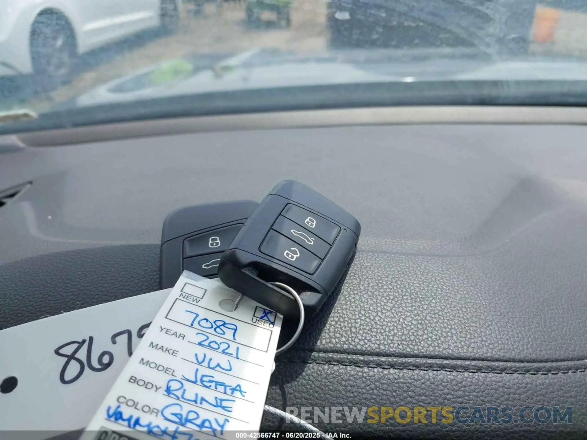 11 Photograph of a damaged car 3VWC57BU1MM047089 VOLKSWAGEN JETTA 2021