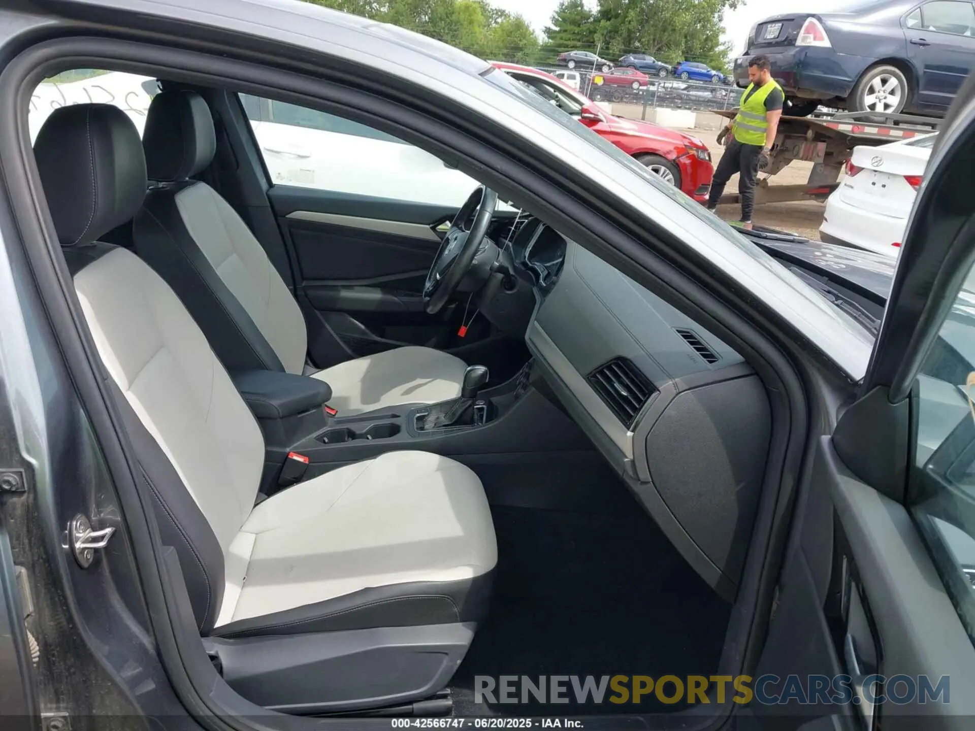 5 Photograph of a damaged car 3VWC57BU1MM047089 VOLKSWAGEN JETTA 2021