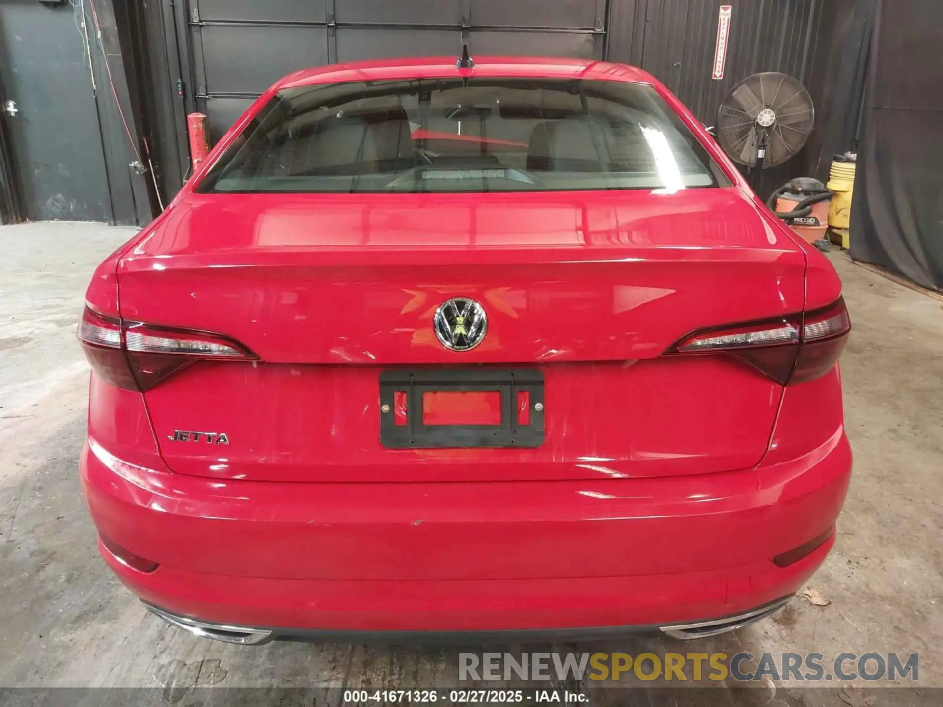 17 Photograph of a damaged car 3VWC57BU1MM048453 VOLKSWAGEN JETTA 2021