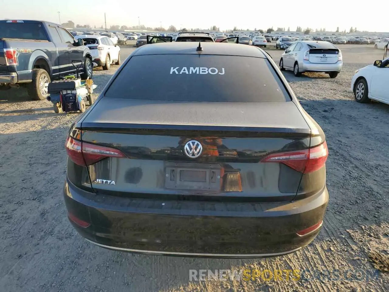 6 Photograph of a damaged car 3VWC57BU1MM083672 VOLKSWAGEN JETTA 2021