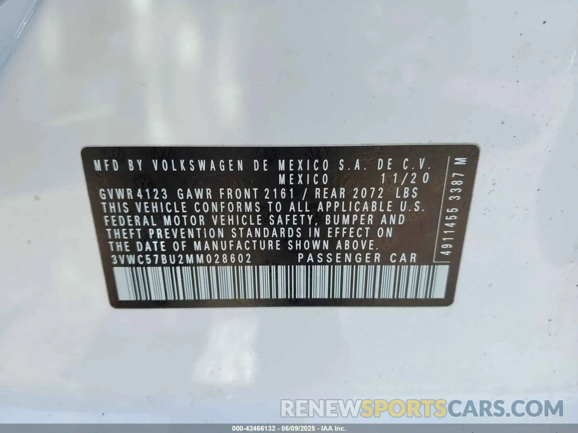9 Photograph of a damaged car 3VWC57BU2MM028602 VOLKSWAGEN JETTA 2021
