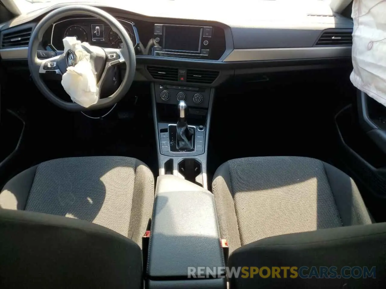 8 Photograph of a damaged car 3VWC57BU2MM037994 VOLKSWAGEN JETTA 2021