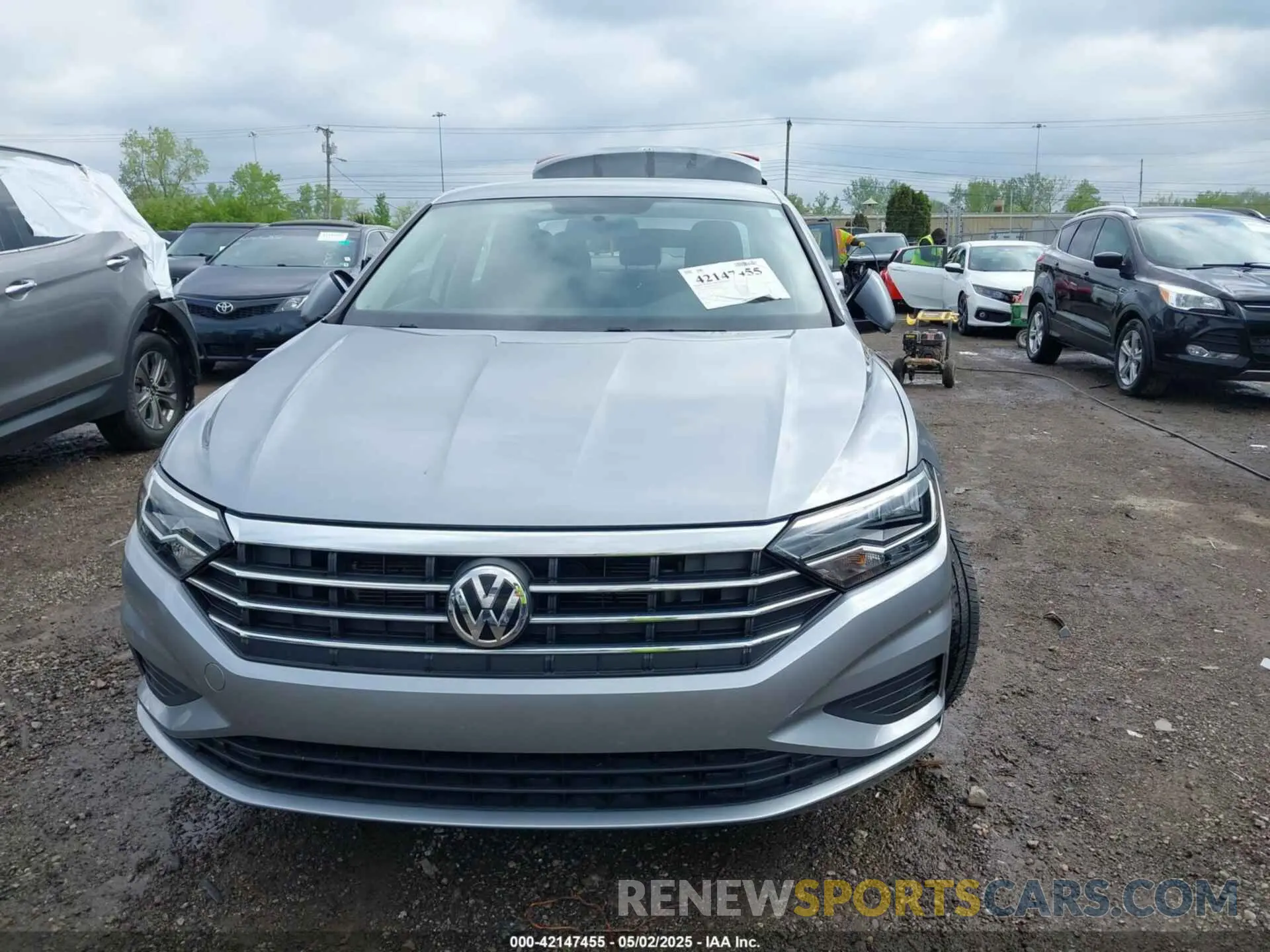 13 Photograph of a damaged car 3VWC57BU2MM061163 VOLKSWAGEN JETTA 2021
