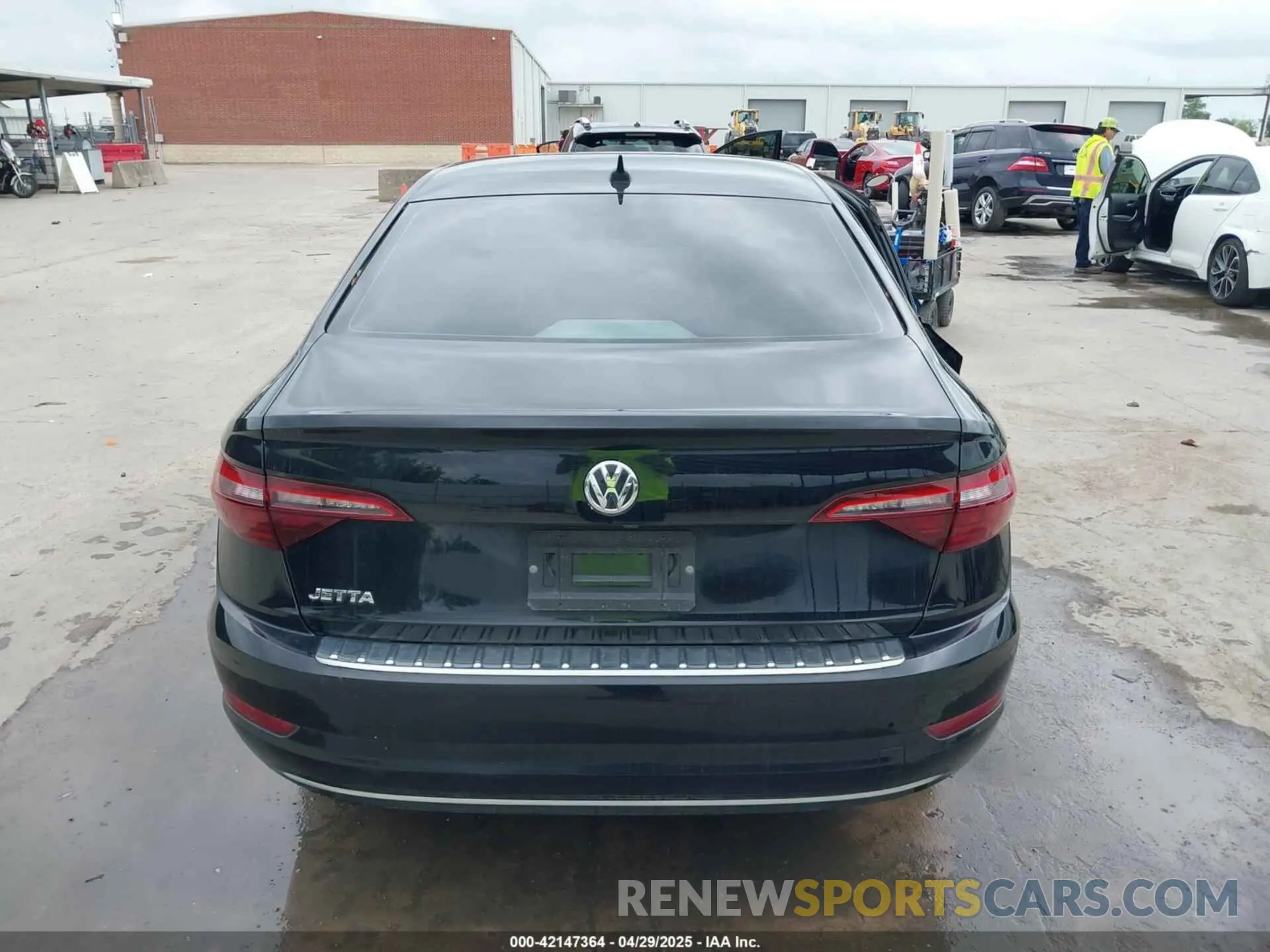 17 Photograph of a damaged car 3VWC57BU2MM094955 VOLKSWAGEN JETTA 2021