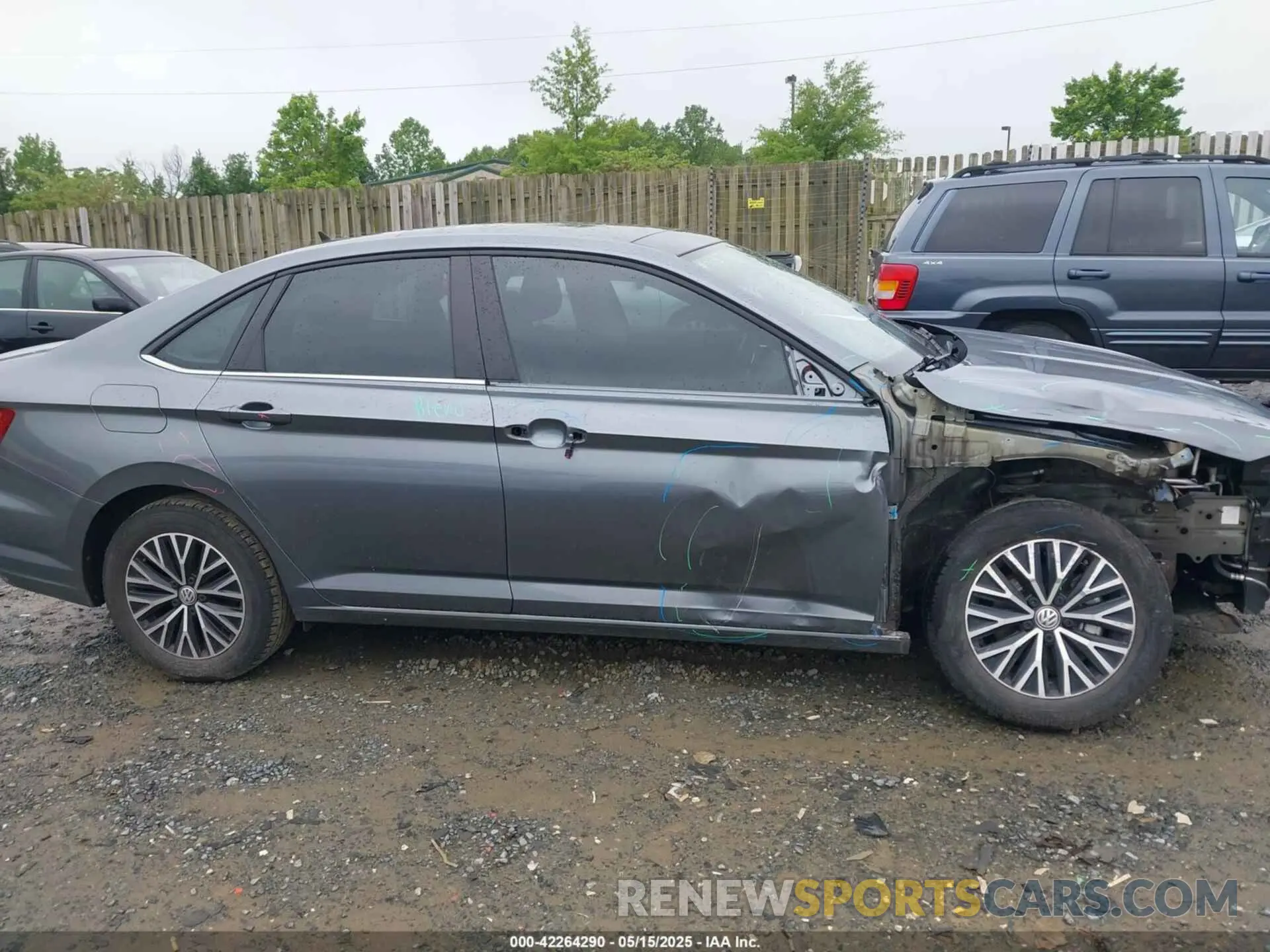 14 Photograph of a damaged car 3VWC57BU2MM103489 VOLKSWAGEN JETTA 2021