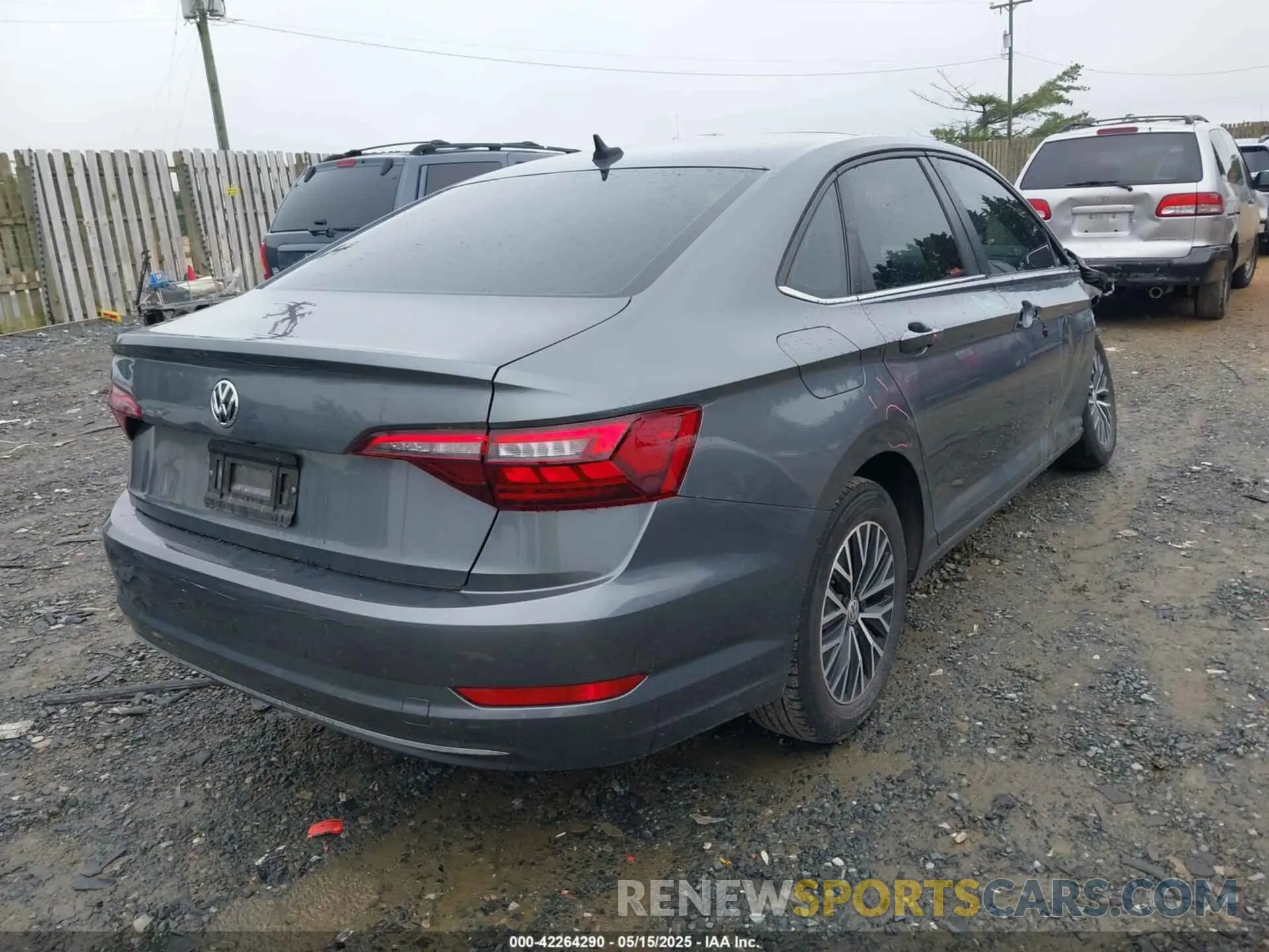 4 Photograph of a damaged car 3VWC57BU2MM103489 VOLKSWAGEN JETTA 2021