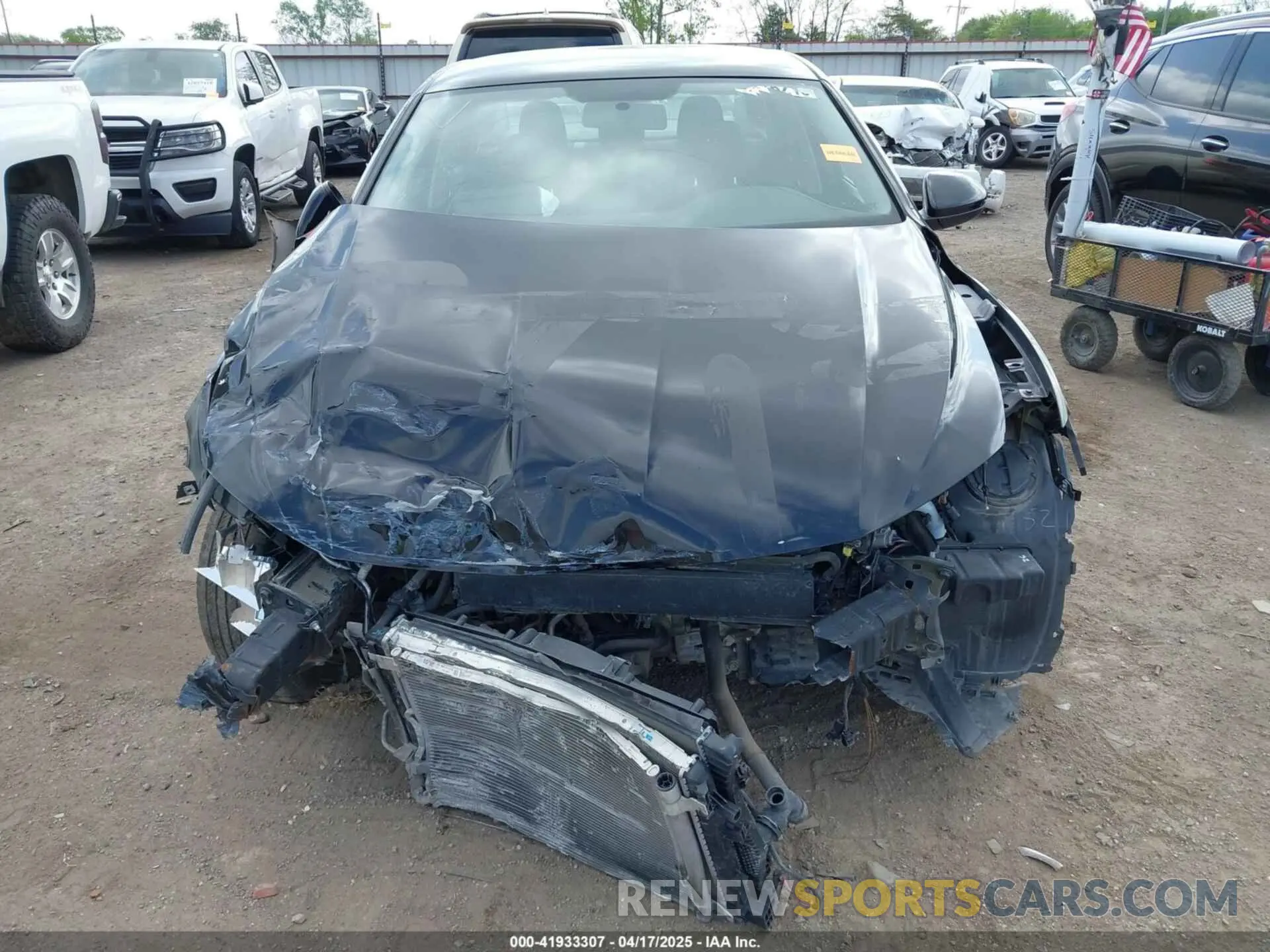 12 Photograph of a damaged car 3VWC57BU3MM049961 VOLKSWAGEN JETTA 2021