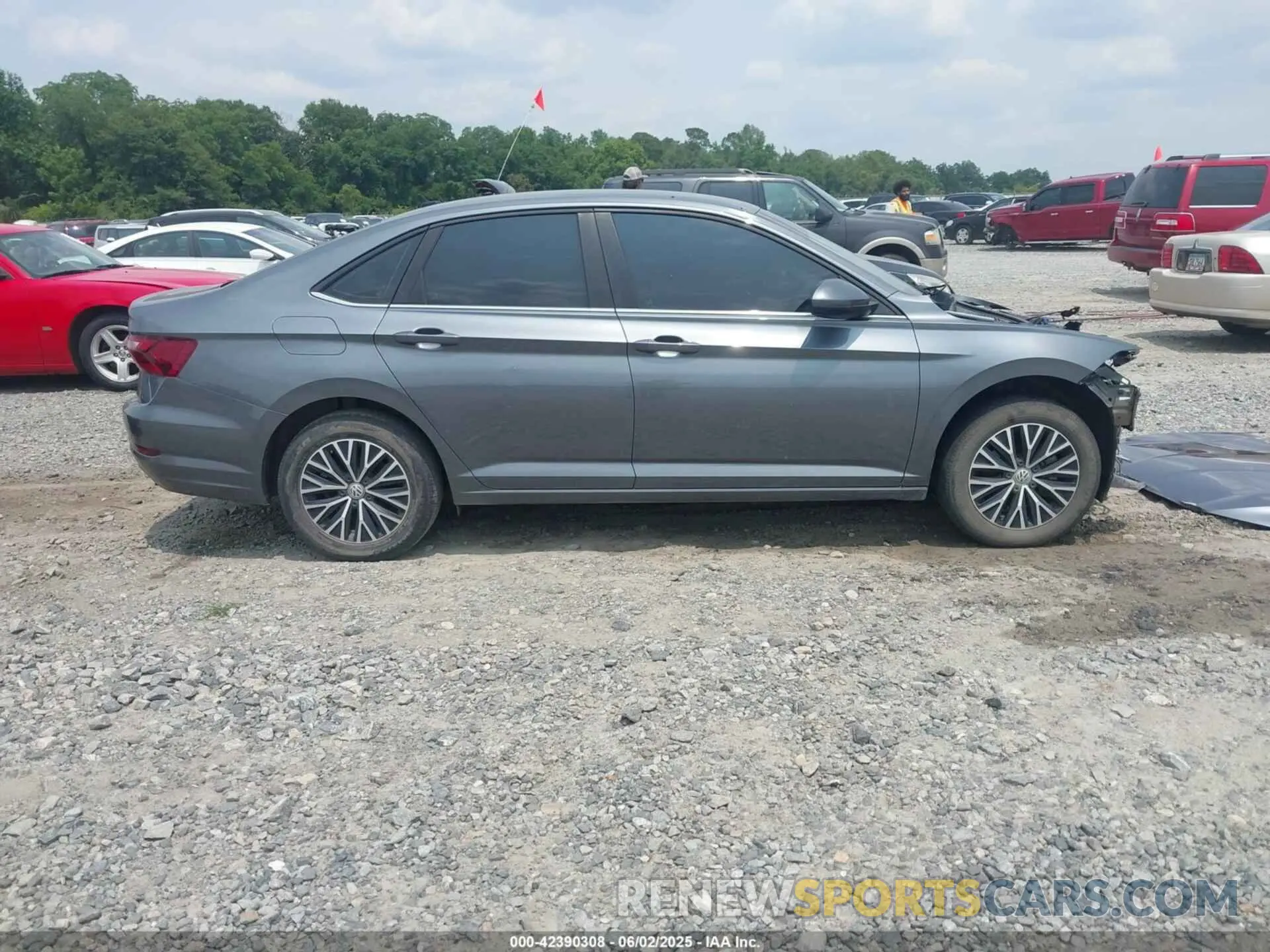 14 Photograph of a damaged car 3VWC57BU3MM063360 VOLKSWAGEN JETTA 2021