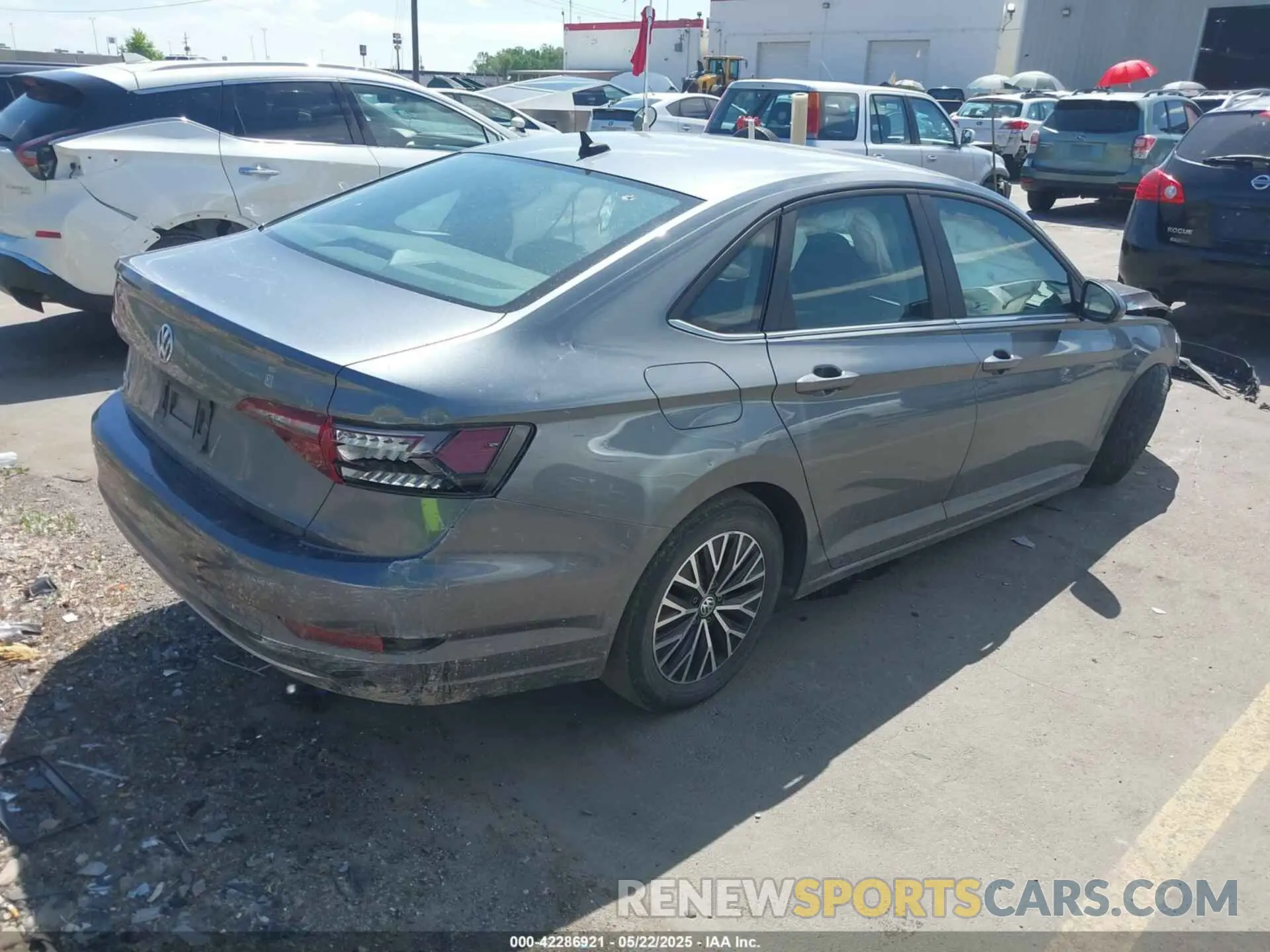 4 Photograph of a damaged car 3VWC57BU3MM065769 VOLKSWAGEN JETTA 2021