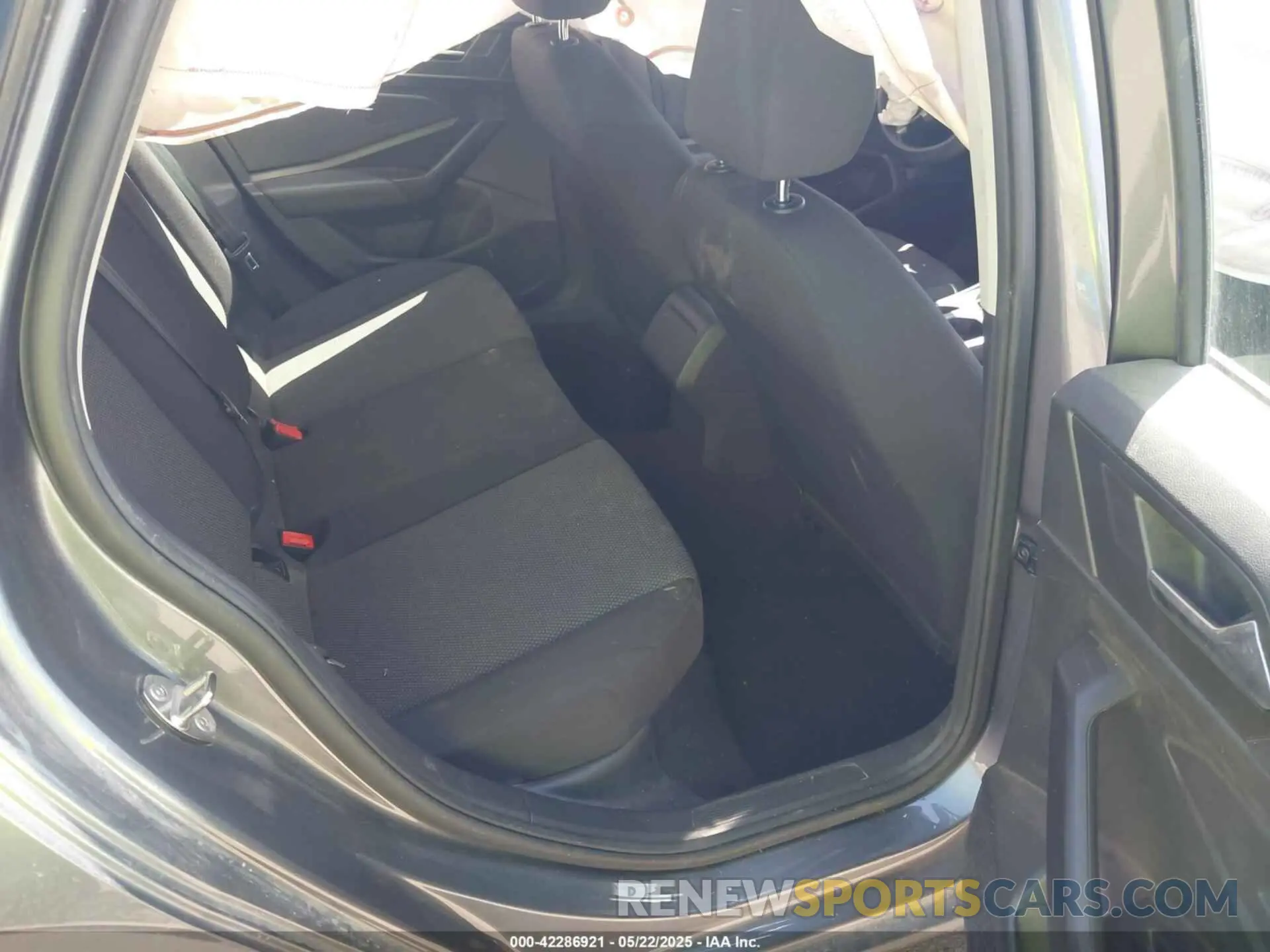 8 Photograph of a damaged car 3VWC57BU3MM065769 VOLKSWAGEN JETTA 2021