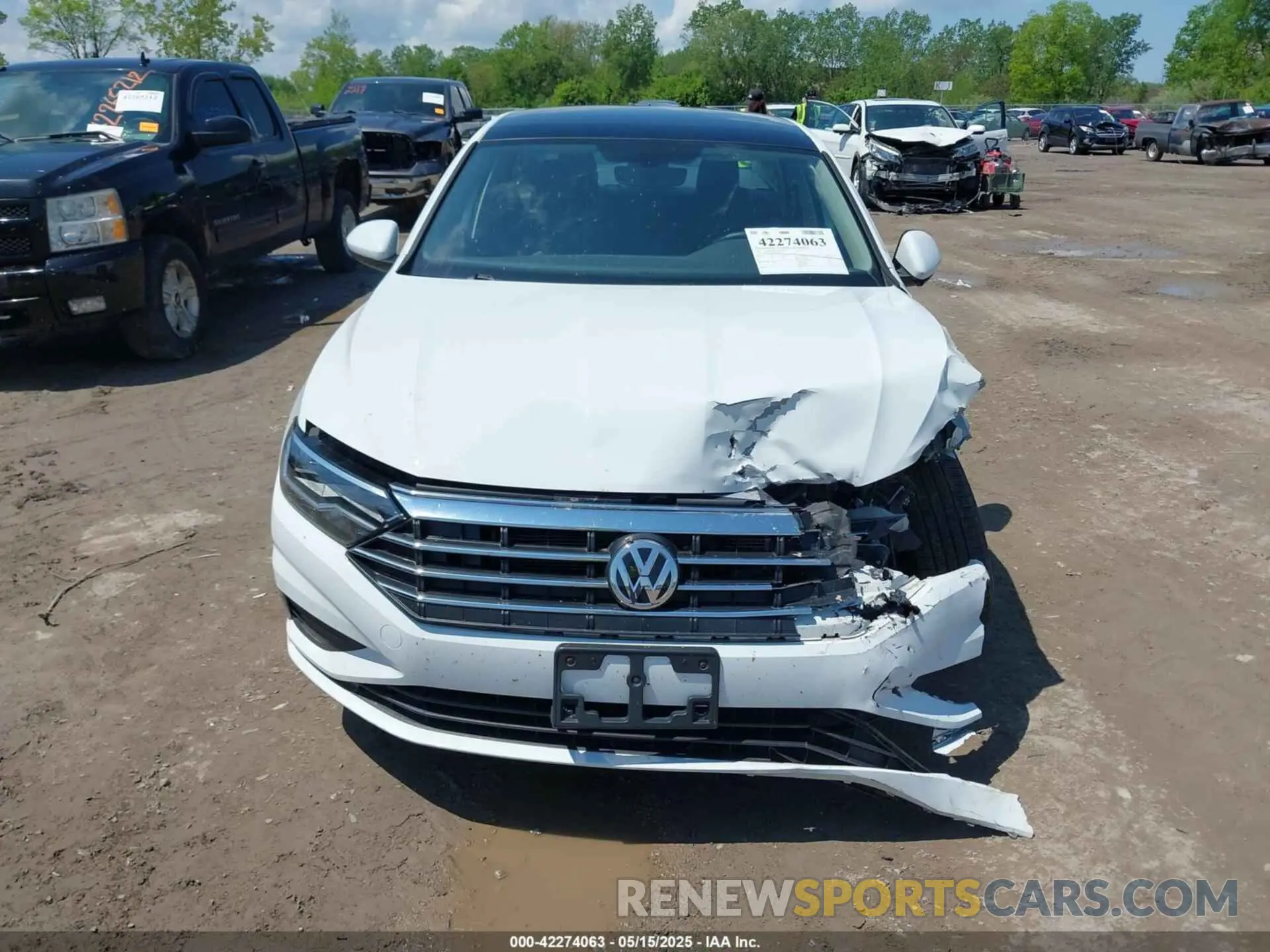 12 Photograph of a damaged car 3VWC57BU3MM079977 VOLKSWAGEN JETTA 2021