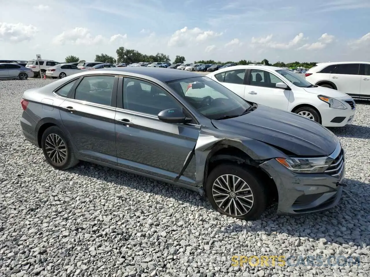 4 Photograph of a damaged car 3VWC57BU3MM090493 VOLKSWAGEN JETTA 2021